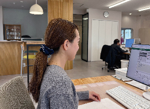 運送業 和歌山西部運輸株式会社